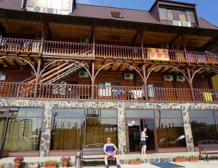 Гостиница «Абхазская усадьба» Гагра